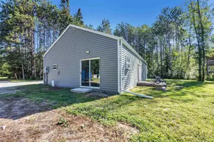 3841 Sampson Rd, Little Suamico, WI 54141 - Photo 27