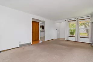 1486 Hastings St, Green Bay, WI 54301 - Photo 7