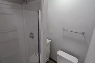 832 Frederick St, Oshkosh, WI 54901 - Photo 21