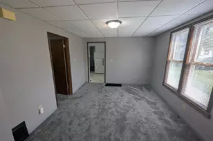 832 Frederick St, Oshkosh, WI 54901 - Photo 11