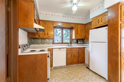 1004 Elmore Street, Green Bay, WI 54303 - Photo 21
