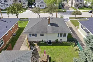 1342 Waugoo Ave, Oshkosh, WI 54901 - Photo 11