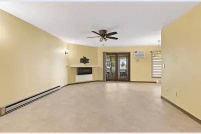 544 W Smith Avenue, Oshkosh, WI 54901 - Photo 5
