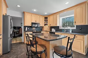 3611 Royal Oaks Ct, Suamico, WI 54173 - Photo 17
