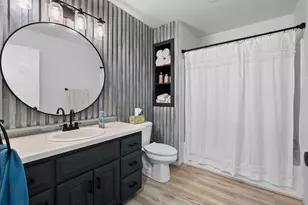 3611 Royal Oaks Ct, Suamico, WI 54173 - Photo 41