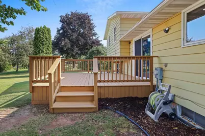 2016 Baltic Terrace, Green Bay, WI 54311 - Photo 33