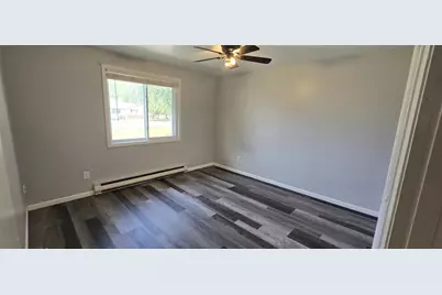 969 7th Street #B, Menasha, WI 54952 - Photo 11