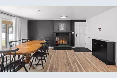 1327 Skylark Lane, Green Bay, WI 54313 - Photo 11