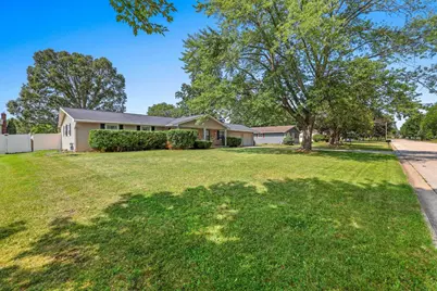 1327 Skylark Lane, Green Bay, WI 54313 - Photo 43