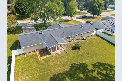 1327 Skylark Lane, Green Bay, WI 54313 - Photo 53