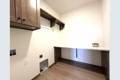 2146 Aurrailia Court, Green Bay, WI 54311 - Photo 19