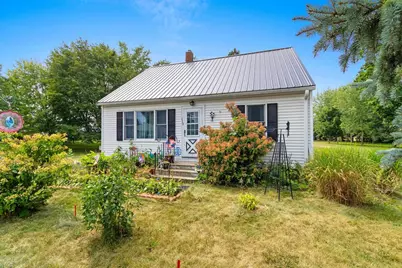 113 N Elm Avenue, Gillett, WI 54124 - Photo 3