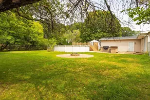 1900 30th Ave, Menominee, MI 49858 - Photo 23