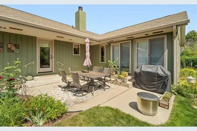 1337 Orchard Court, Neenah, WI 54956 - Photo 47