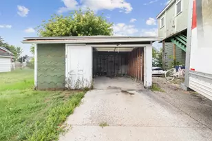 1802 11th Ave, Menominee, MI 49858 - Photo 11
