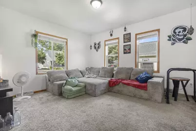 1227 Porlier Street, Green Bay, WI 54301 - Photo 5