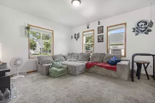 1227 Porlier St, Green Bay, WI 54301 - Photo 5