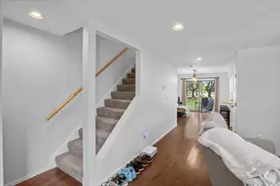 970 Manor Dr, Neenah, WI 54956 - Photo 11