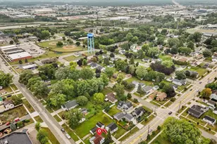203 N Eighth St, De Pere, WI 54115 - Photo 9