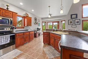 W5412 Bowe Ln, Fond du Lac, WI 54937 - Photo 3