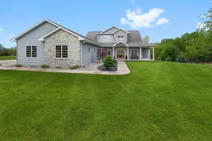 W5412 Bowe Ln, Fond du Lac, WI 54937 - Photo 39
