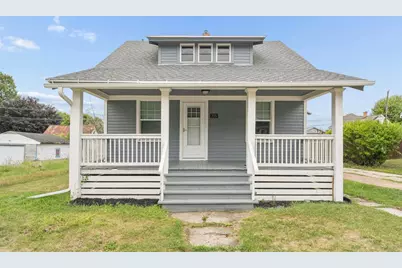 335 Cleveland Street, Brillion, WI 54110 - Photo 1