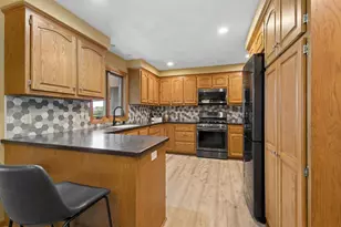 E8522 Thieme Dr, Fremont, WI 54940 - Photo 9