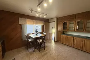 1033 S Cleveland St, Shawano, WI 54166 - Photo 7