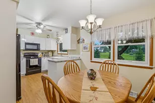 256 S Peters Ave, Fond du Lac, WI 54935 - Photo 9