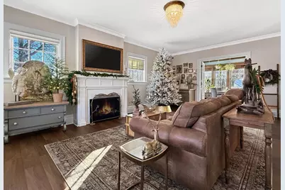 2115 Riverside Avenue, Marinette, WI 54143 - Photo 9
