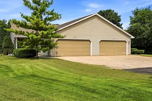 W442 Cindy Ann Ln, Kaukauna, WI 54130 - Photo 3