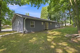 462 N 7th Pl, Sturgeon Bay, WI 54235 - Photo 27