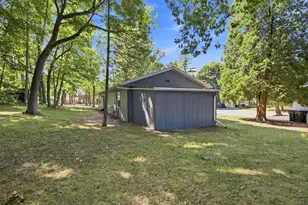 462 N 7th Pl, Sturgeon Bay, WI 54235 - Photo 25
