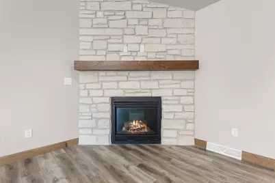 6157 Bay Hill Court, Luxemburg, WI 54217 - Photo 15