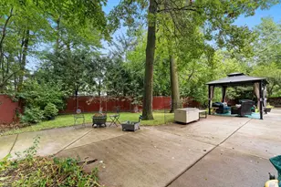 2624 Oakwood Dr, Green Bay, WI 54304 - Photo 57