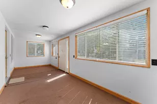 1551 Cedar St, Green Bay, WI 54301 - Photo 5