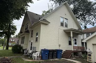 922 Merritt Ave, Oshkosh, WI 54901 - Photo 13