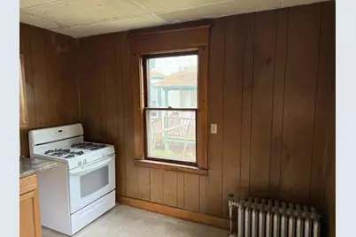 922 Merritt Avenue, Oshkosh, WI 54901 - Photo 3