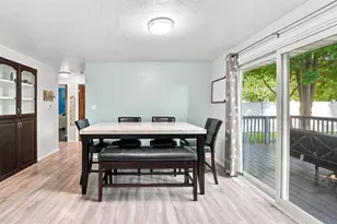 1294 Apache Ave, Green Bay, WI 54313 - Photo 9