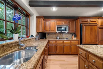 255 Traders Point Lane, Green Bay, WI 54302 - Photo 15
