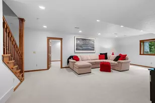 255 Traders Point Ln, Green Bay, WI 54302 - Photo 37