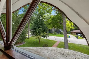 255 Traders Point Ln, Green Bay, WI 54302 - Photo 35