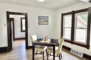 808 7th St, Green Bay, WI 54304 - Photo 11