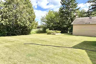 808 7th St, Green Bay, WI 54304 - Photo 7