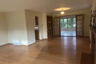 1222 S Park Ave, Neenah, WI 54952 - Photo 13