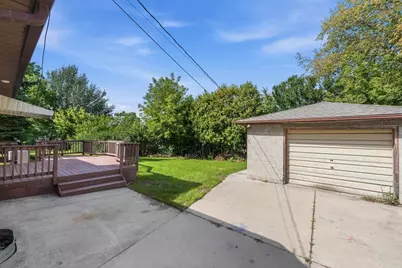 6200 W Manitoba Street, Milwaukee, WI 53219 - Photo 3
