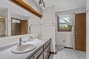 3007 Longview Ln, Suamico, WI 54173 - Photo 21