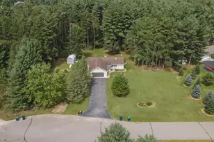 E846 Arrowhead Dr, Waupaca, WI 54981 - Photo 45