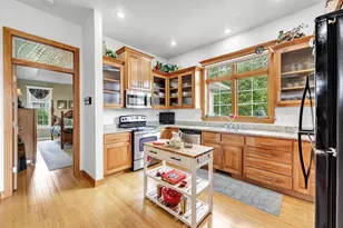 3767 Misty Meadow Ln, De Pere, WI 54115 - Photo 9
