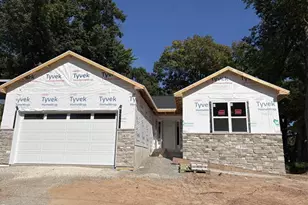 1437 Baumgart Rd, Green Bay, WI 54304 - Photo 17